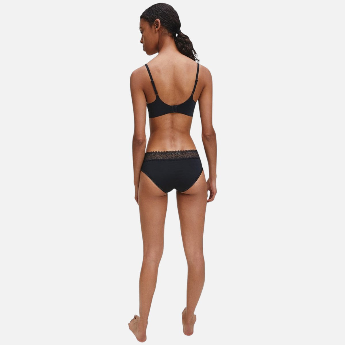 Calvin Klein Brasier Liquid Touch Push Up Plung Black