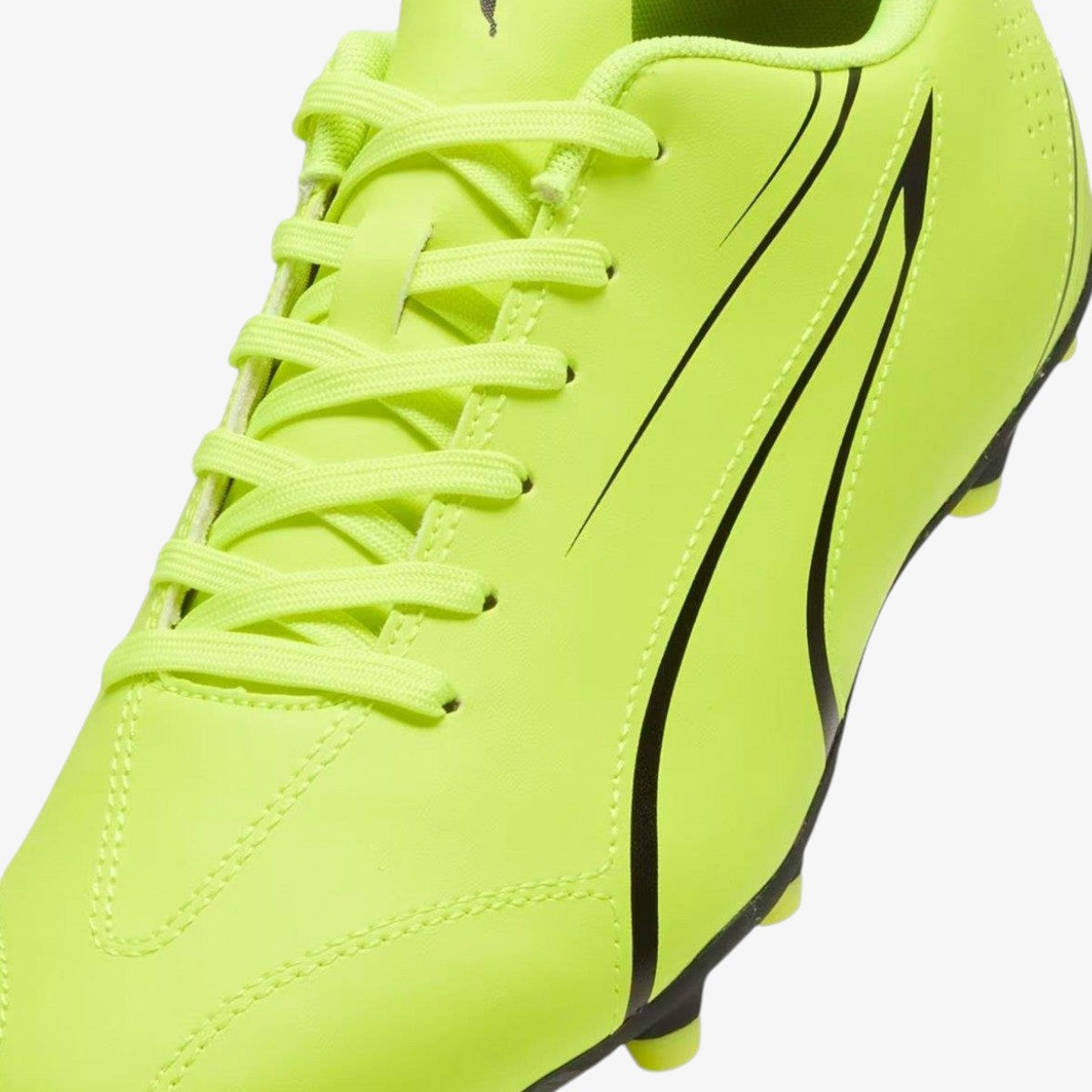 COMBO | Puma Taquete Victoria FG/AG + Balón KING 5