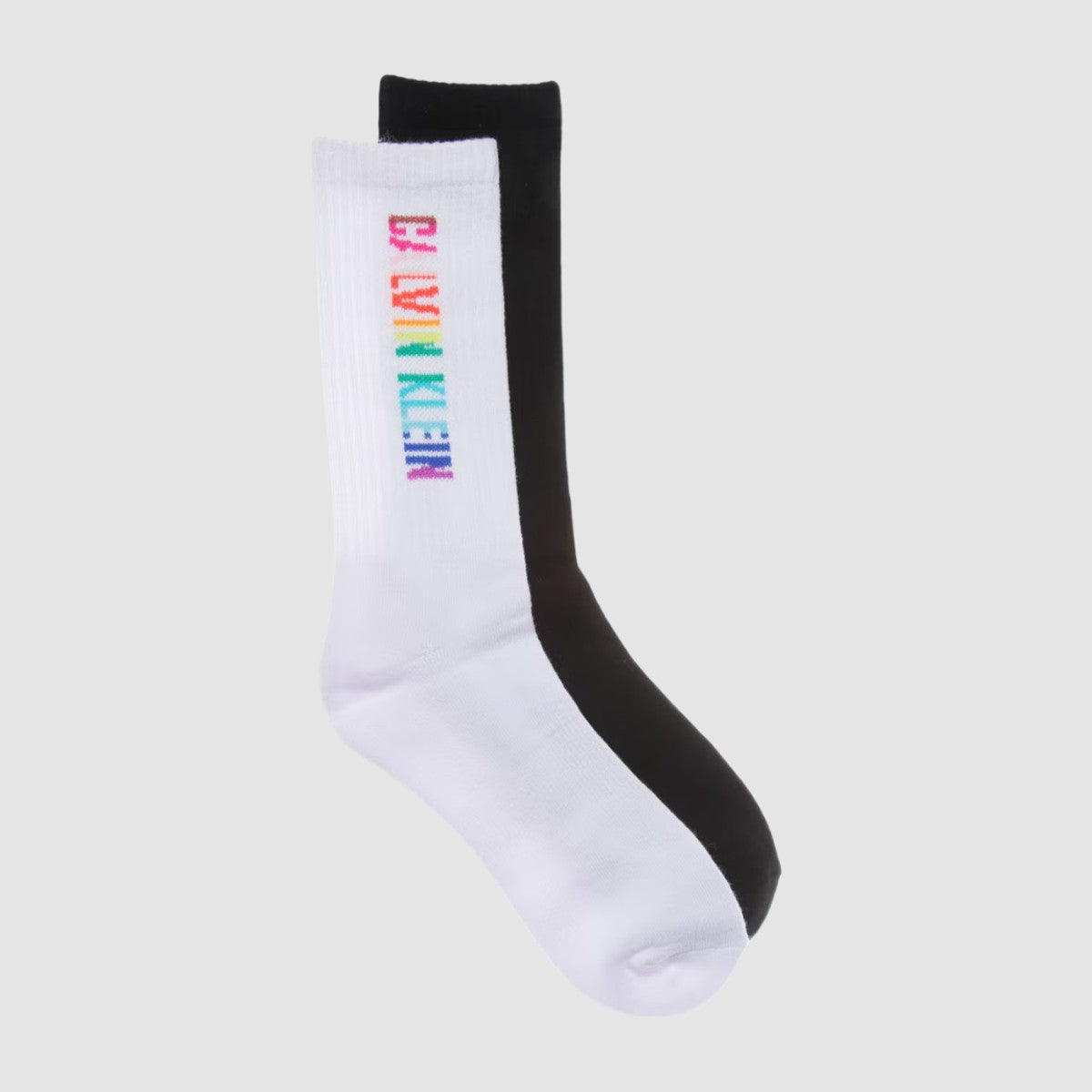 COMBO | Calvin Klein Tanga + Calcetas Pride This Is Love 2 Pack