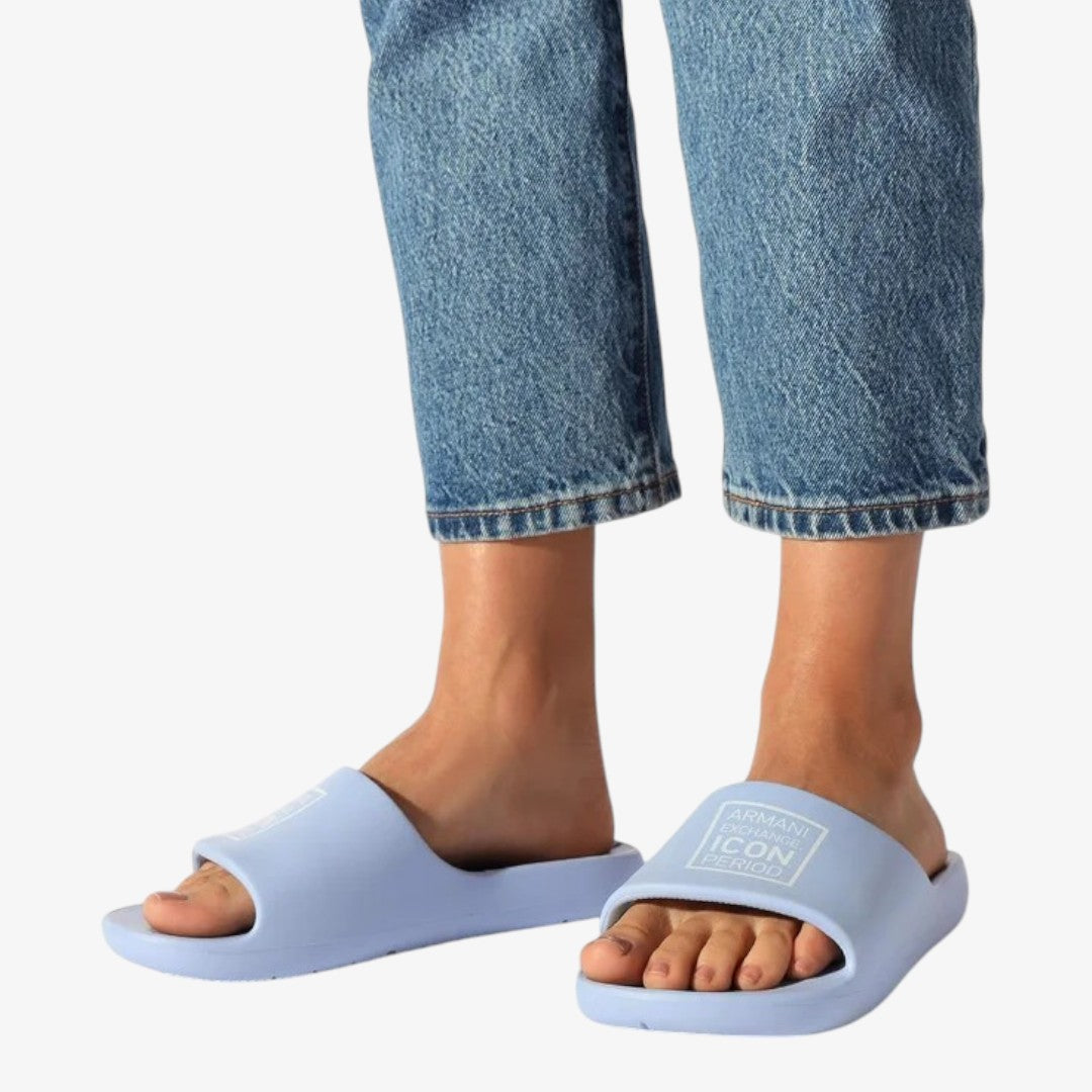 Armani Exchange Sandalias Icon Period Blue Sky