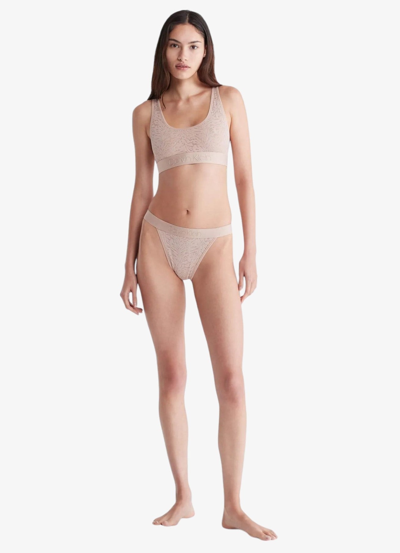 Calvin Klein Top Intrinsic Unlined Encaje